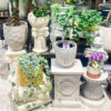 グラスファイバー素材の花台〈西宮店〉