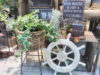 ラタンの花台〈西宮店〉