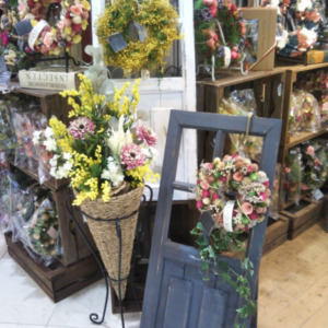 春リース＆スタンド〈なんば店〉